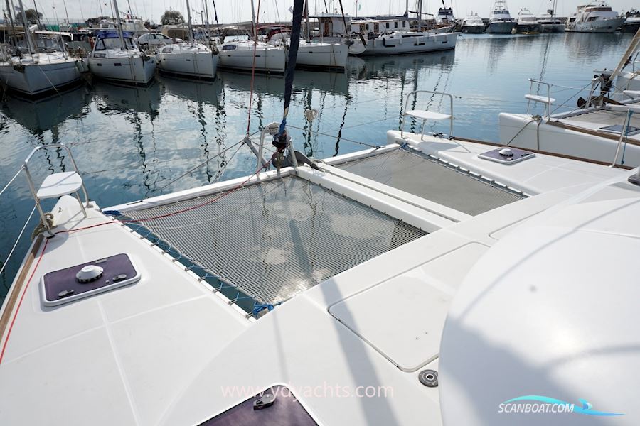 Lagoon 380 S2
