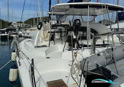 Lagoon 380 Flerskrogsbåd 2018, med Yanmar 3YM30 AE motor, Martinique