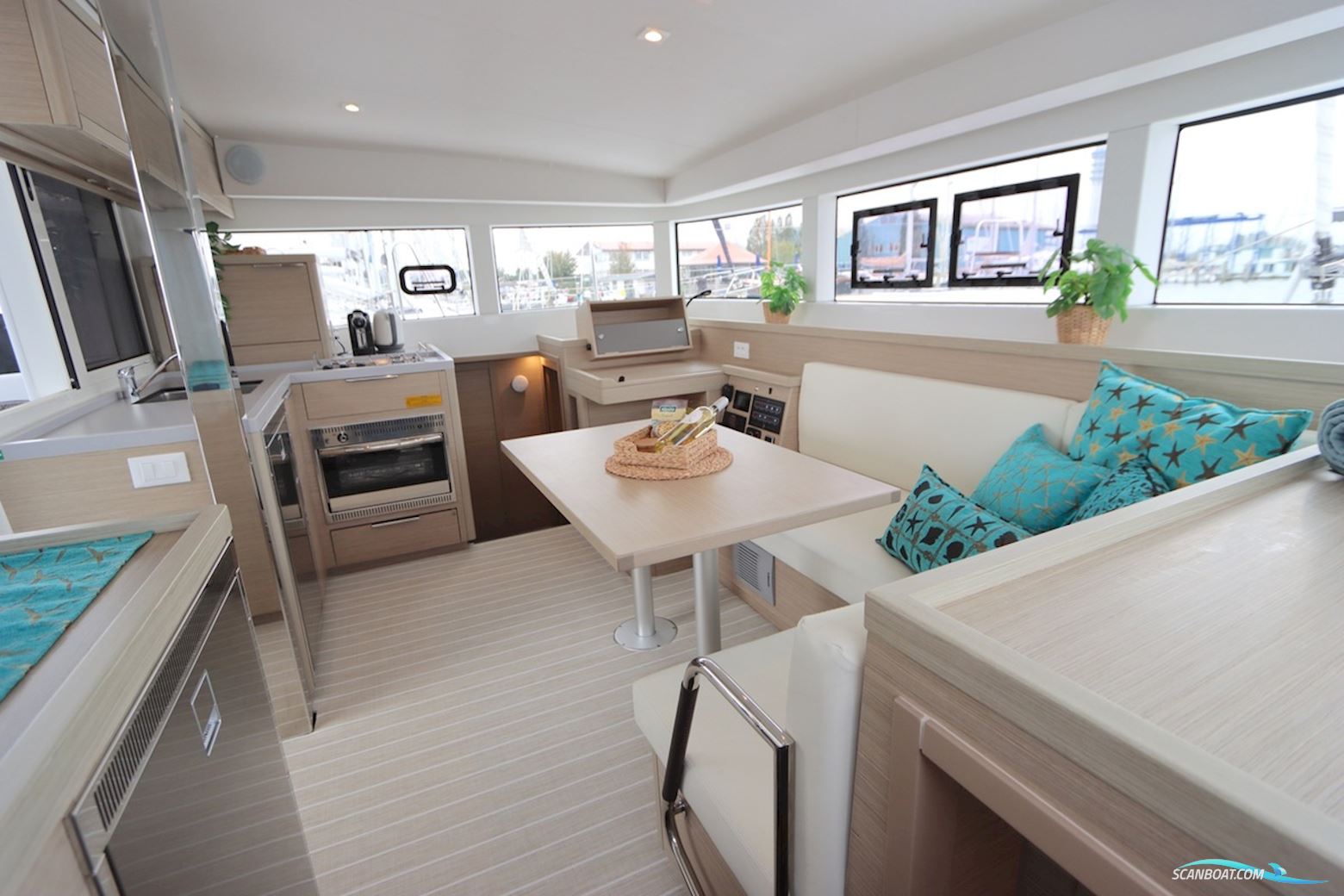 Lagoon 40