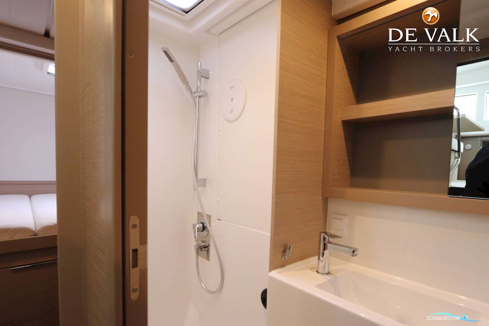 Lagoon 40