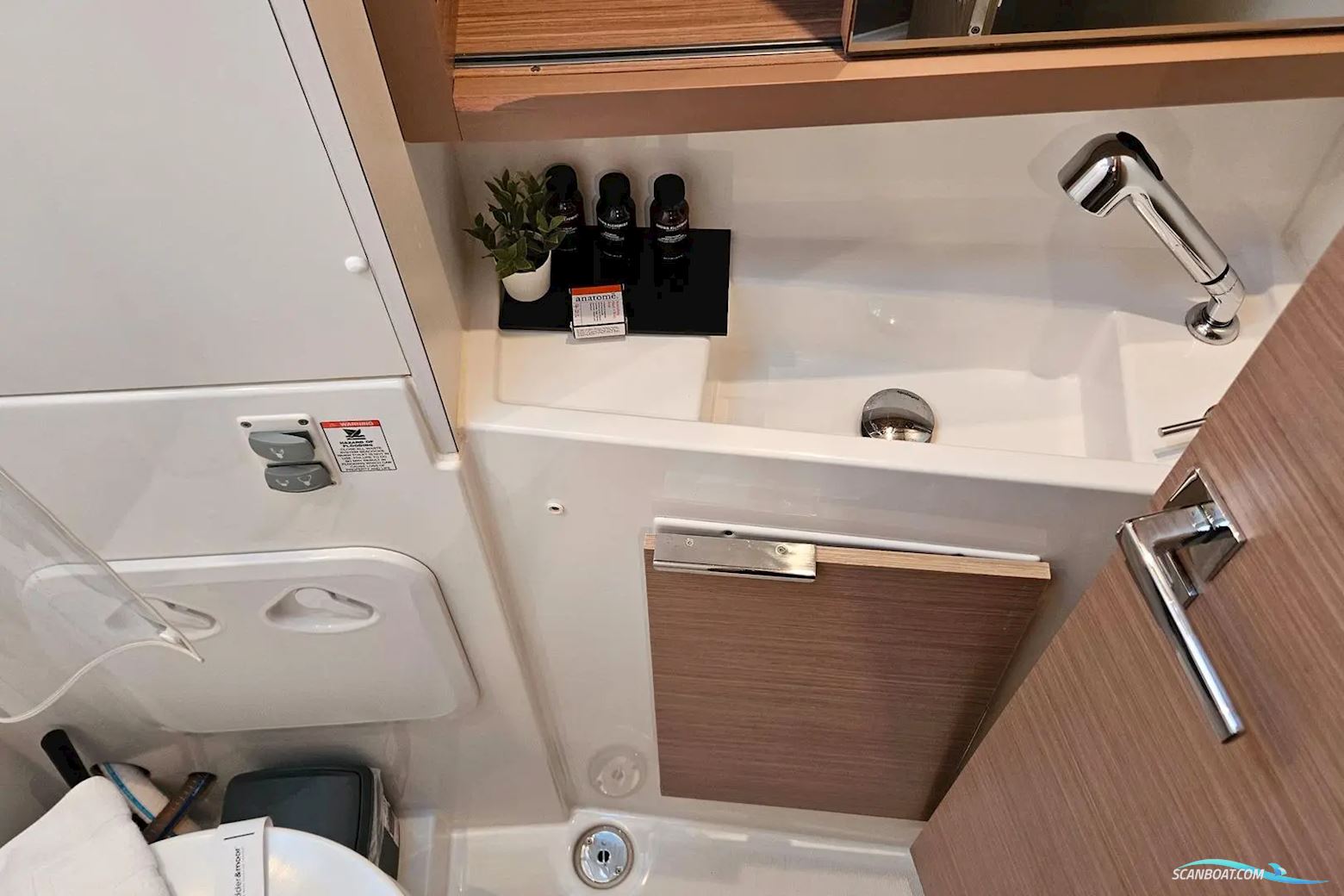 Lagoon 40