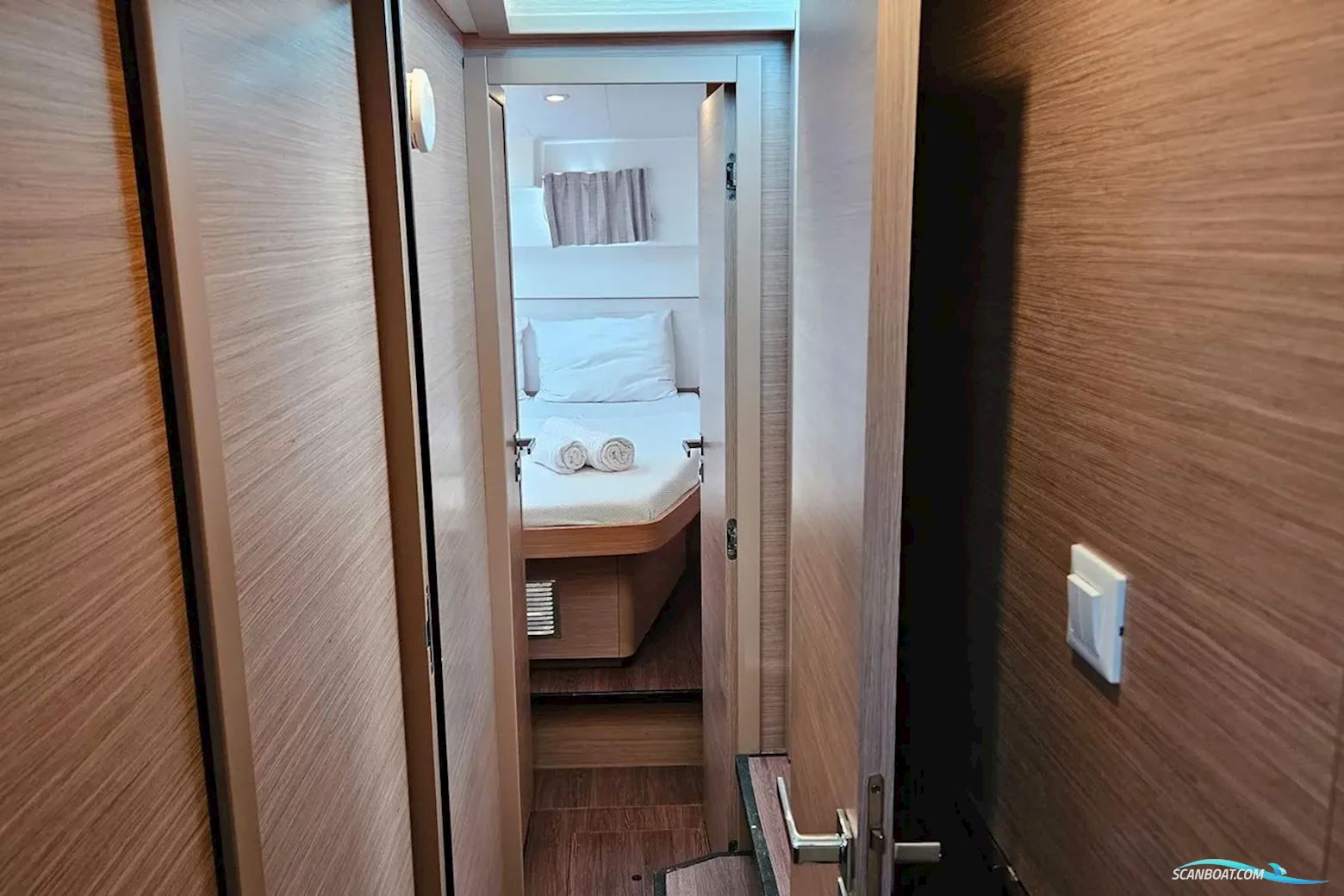 Lagoon 40