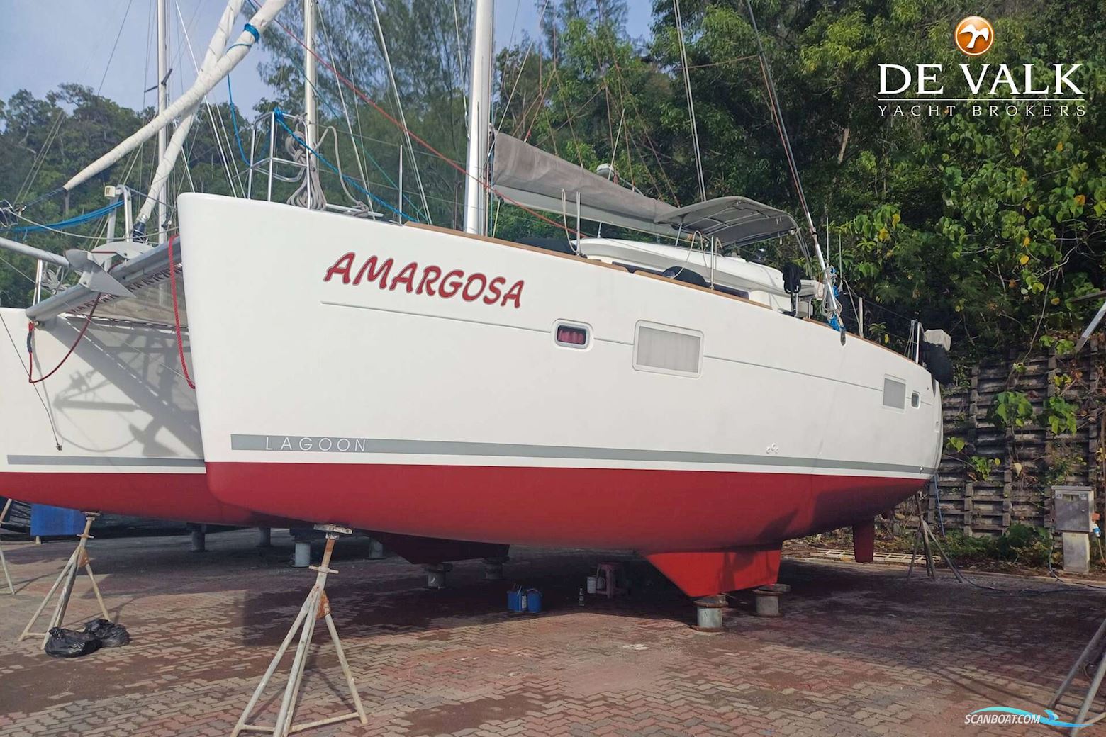 Lagoon 400