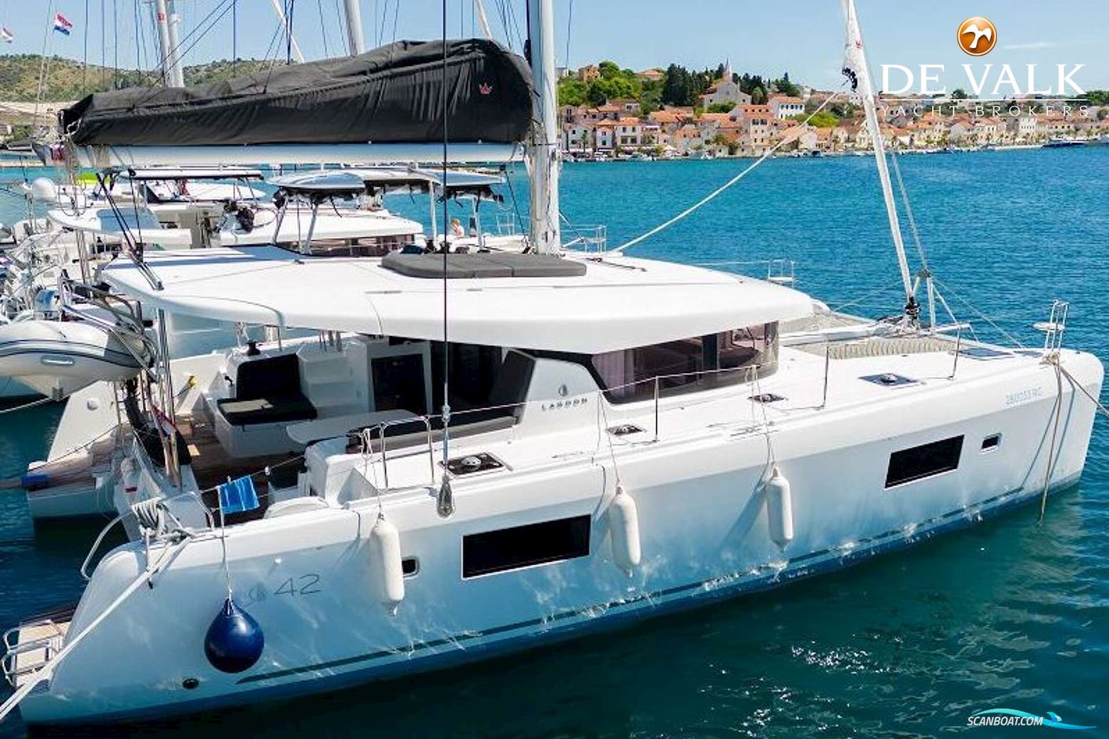 Lagoon 42 Flerskrogsbåd 2022, med Yanmar motor, Kroatien