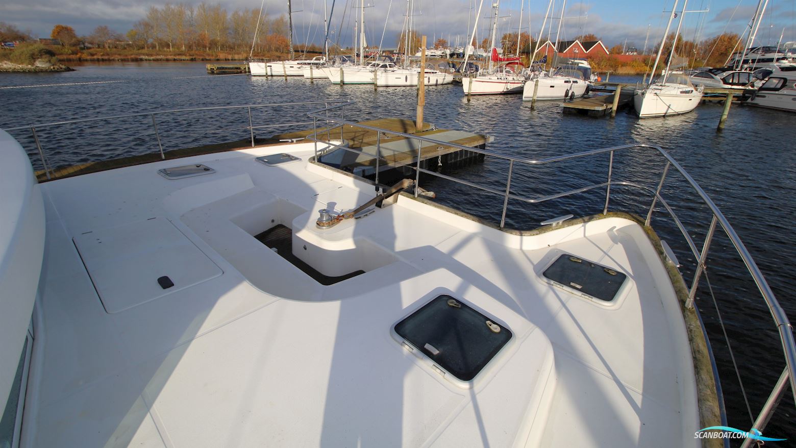 Lagoon 43 Power 3 Cabins