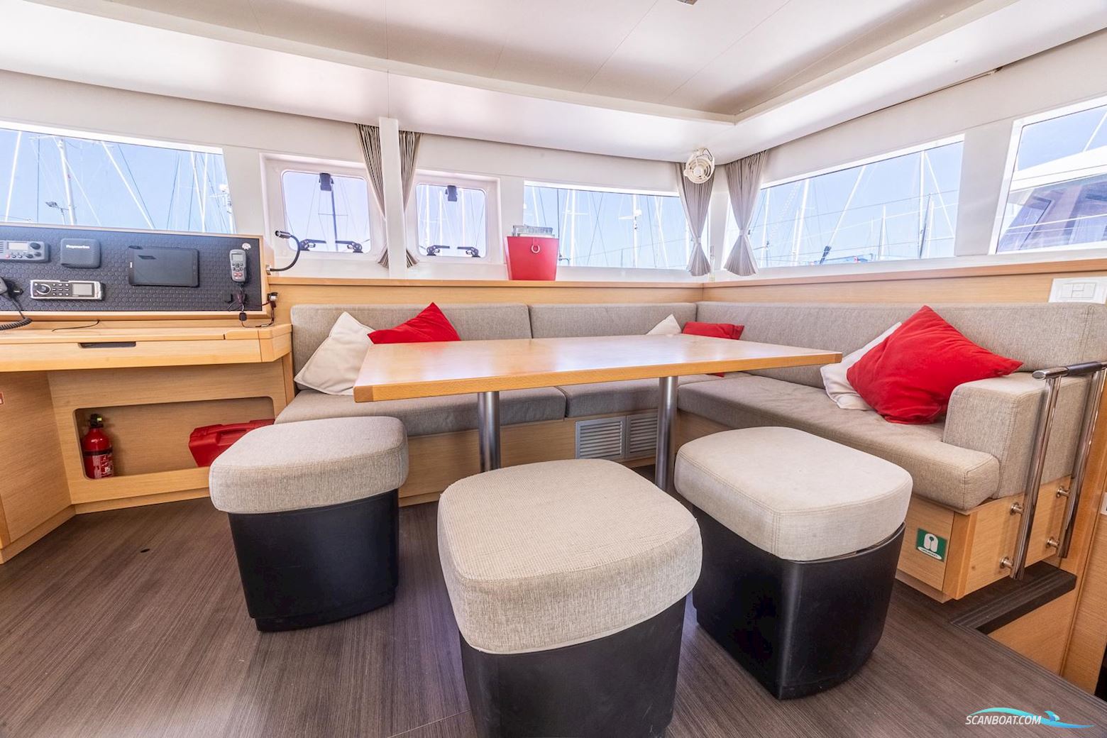 Lagoon 450 F Owners Version