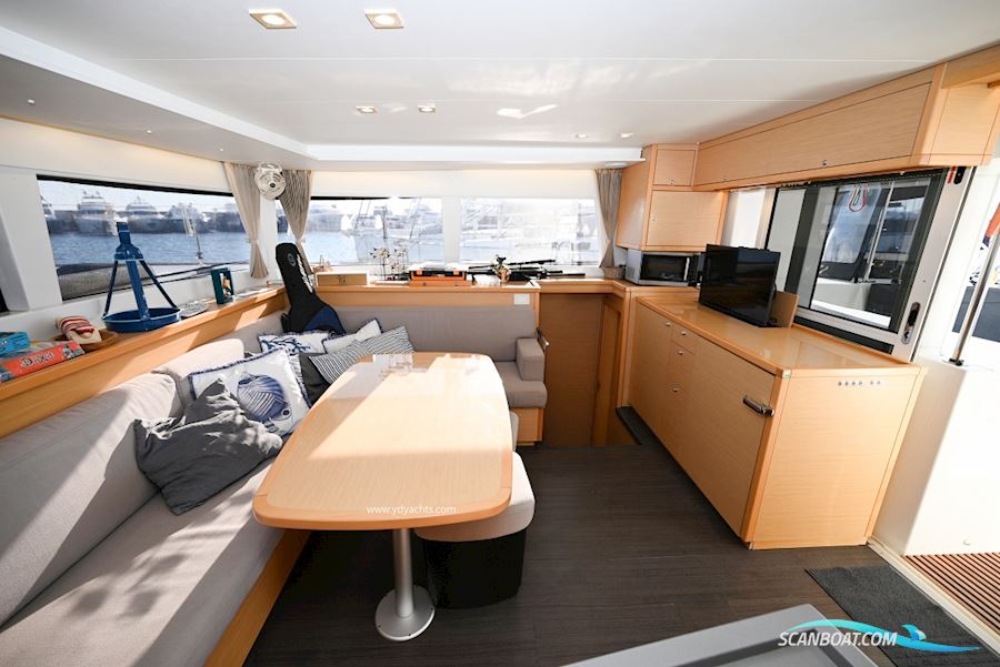 Lagoon 450 F