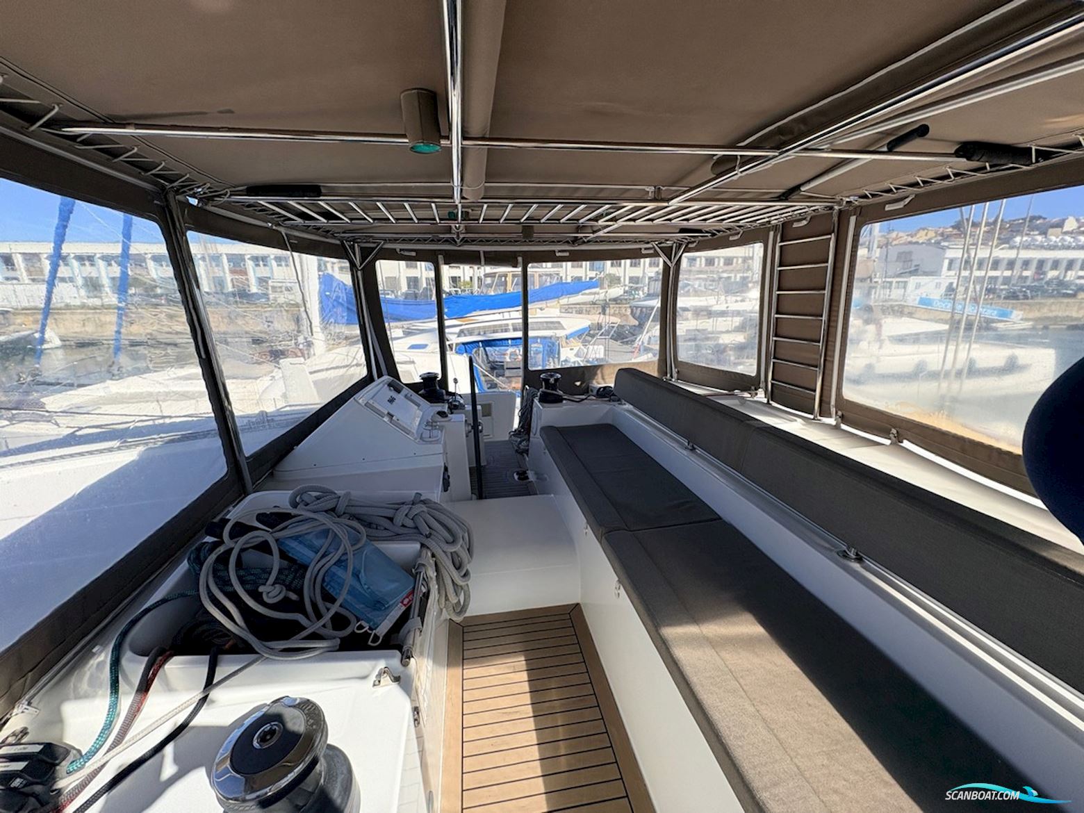 Lagoon 450 F