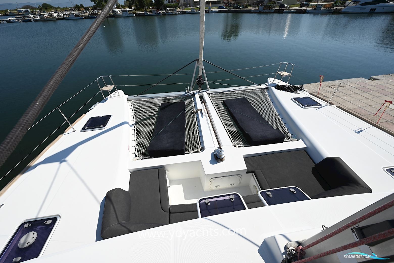 Lagoon 450 F