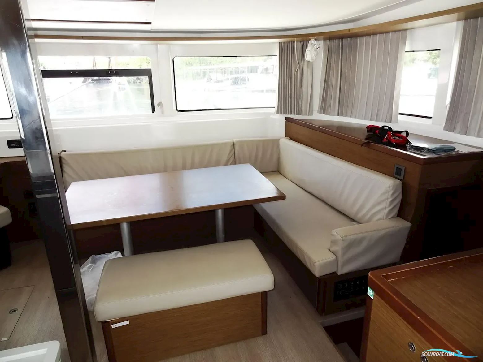 Lagoon 46