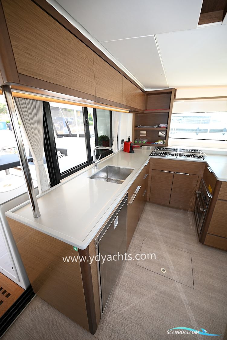 Lagoon 46