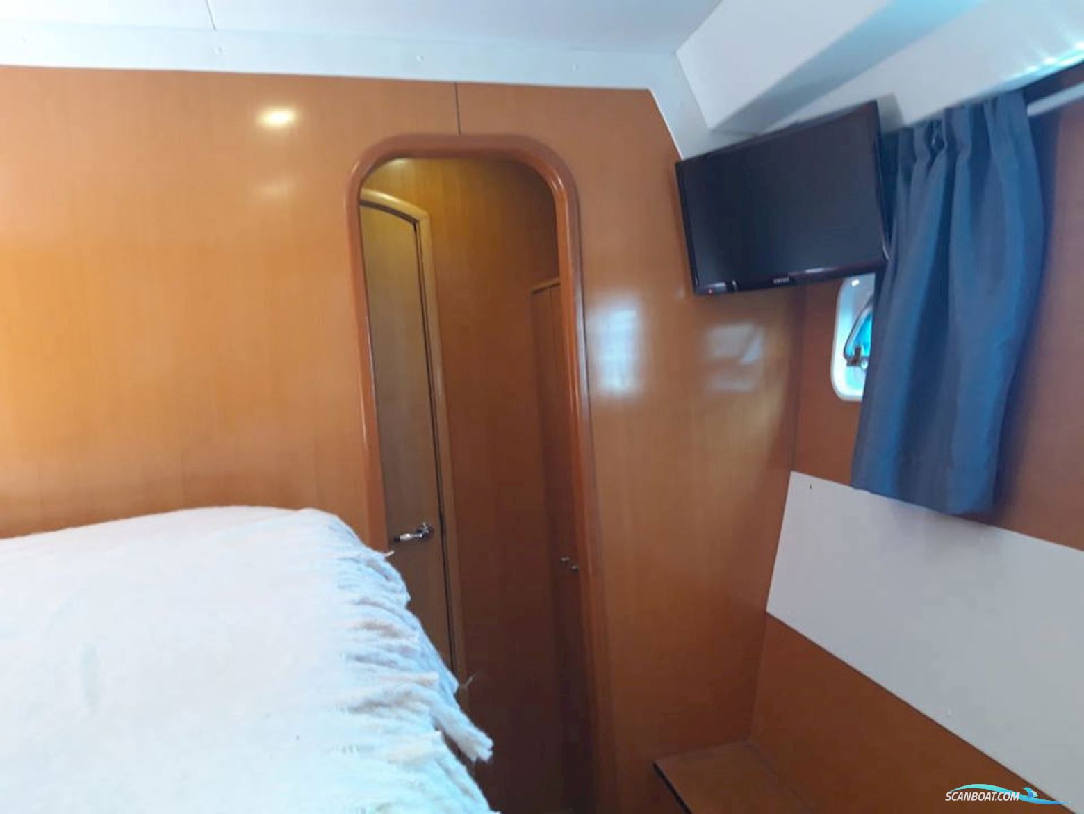 Lagoon 500