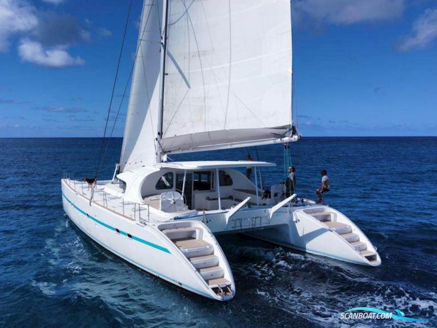 Lagoon 570