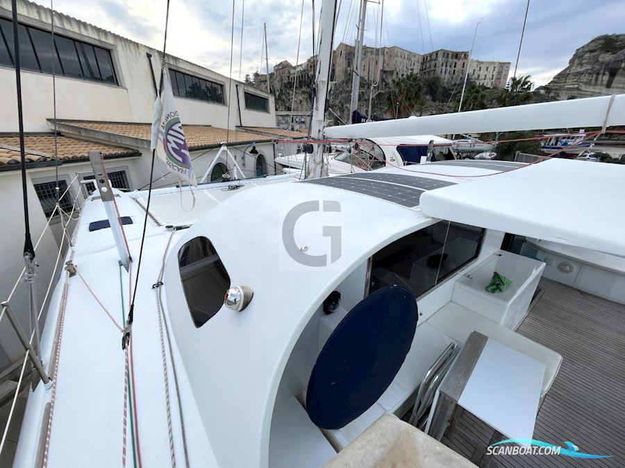 Latini Marine Cat 43