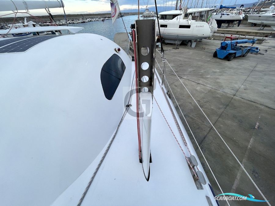 Latini Marine Cat 43