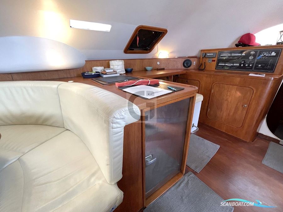 Latini Marine Cat 43