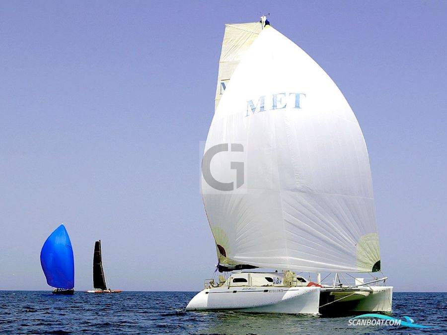 Latini Marine Cat 43