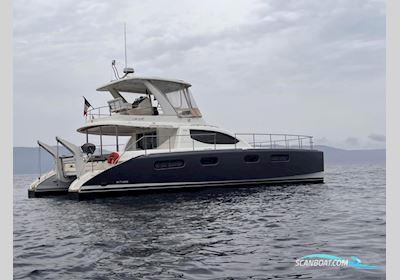 LEOPARD 47 POWER CRUISER Flerskrogsbåd 2007, med CUMMINS motor, Frankrig