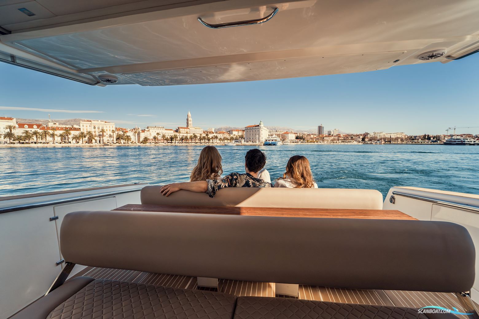 Makai 37 - neuer Powerkatamaran