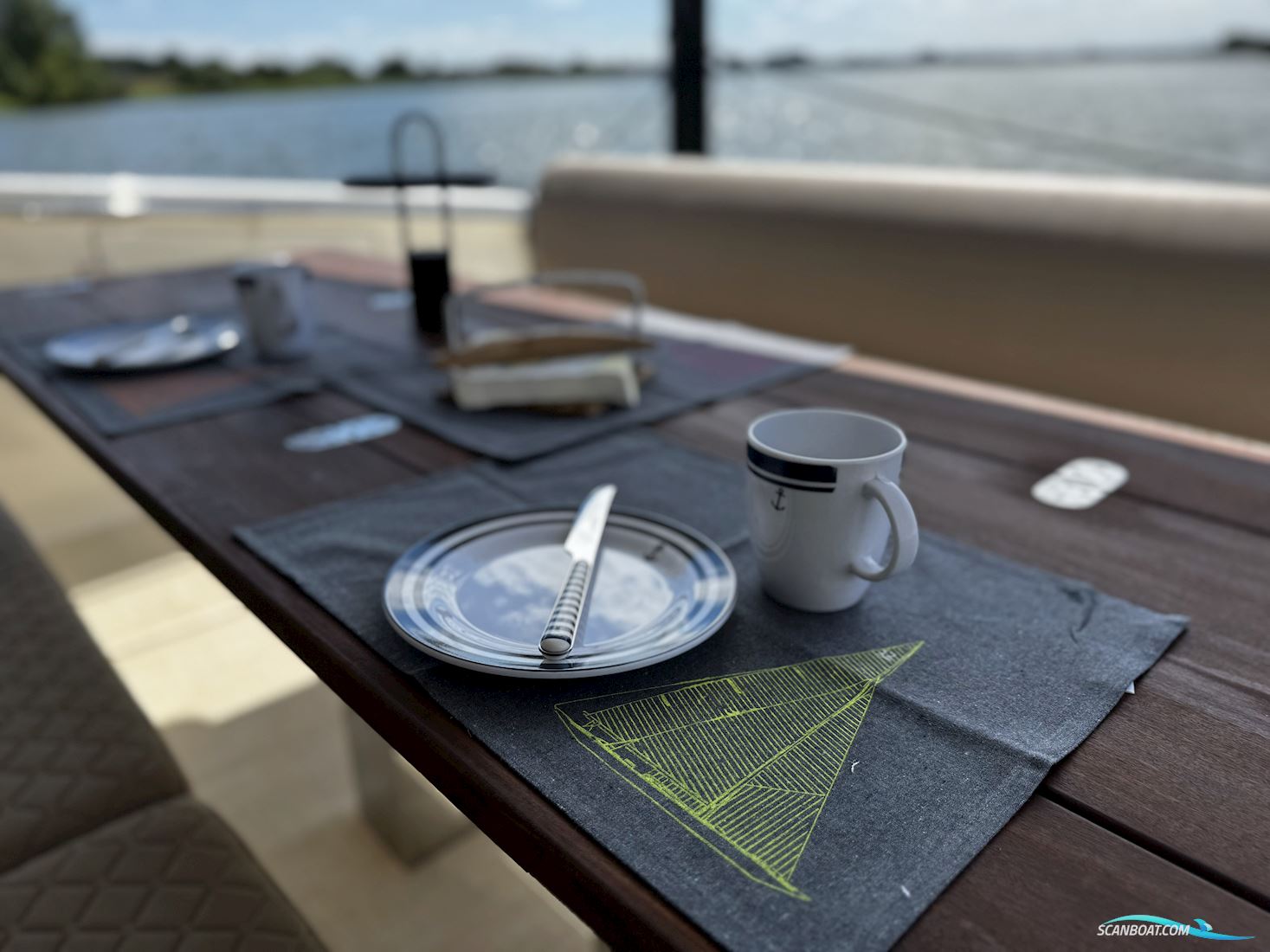 Makai 37 - neuer Powerkatamaran