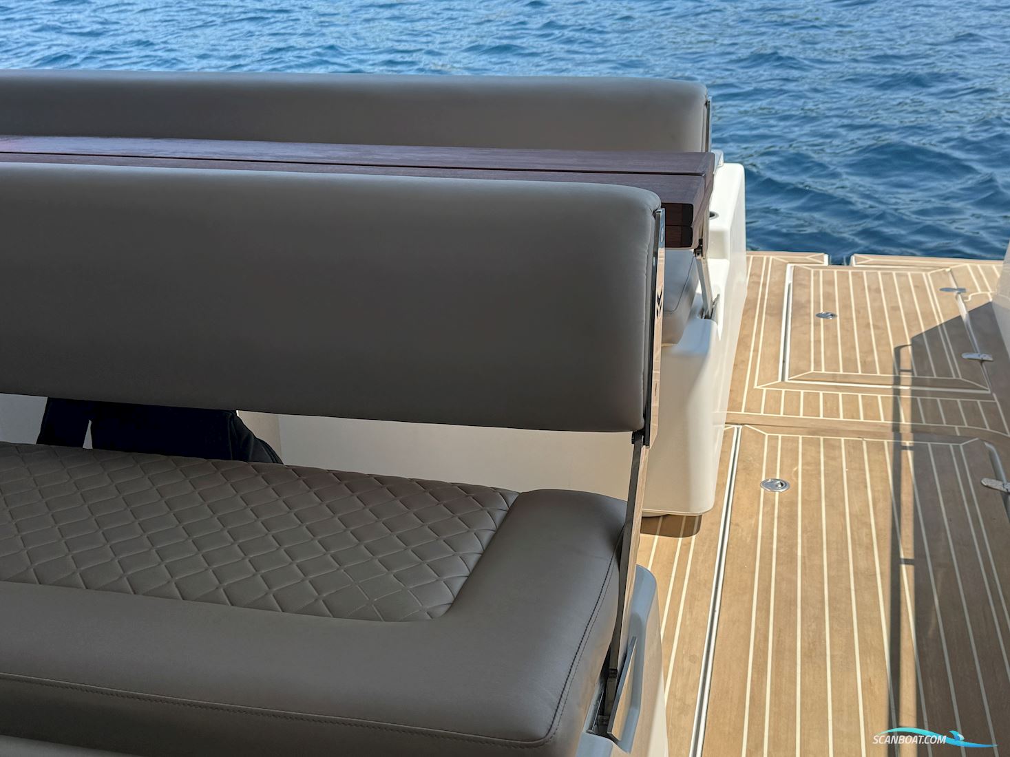 Makai 37 - neuer Powerkatamaran