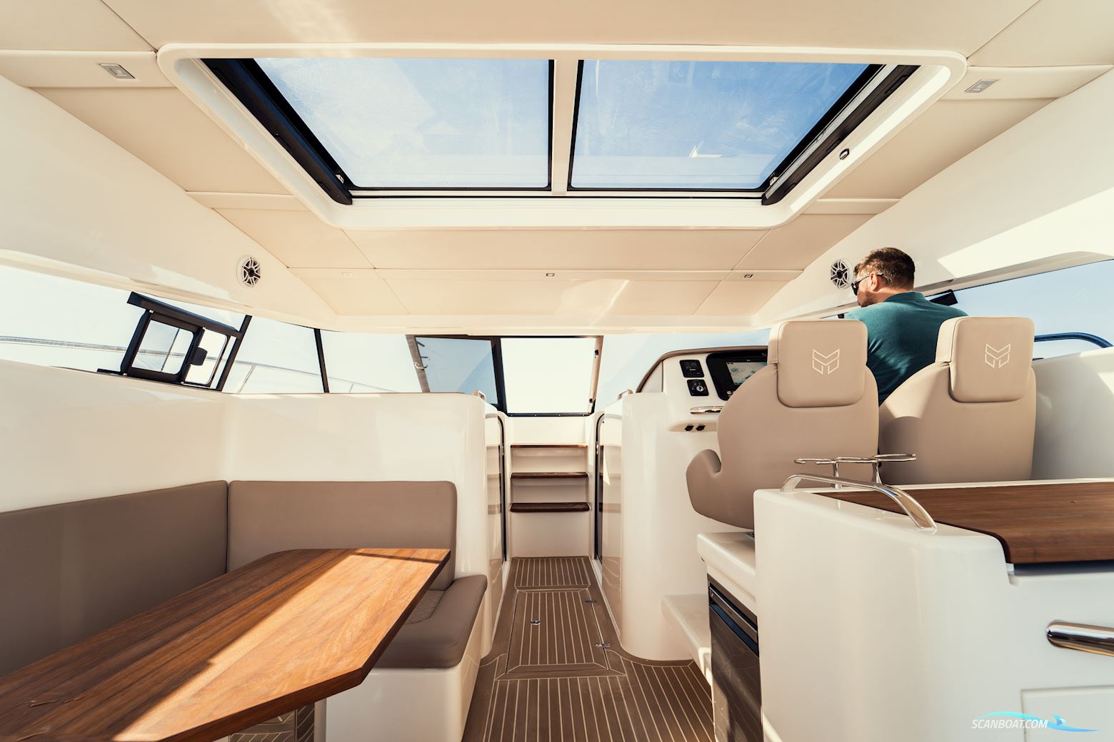 Makai Makai 37 - Neuboot