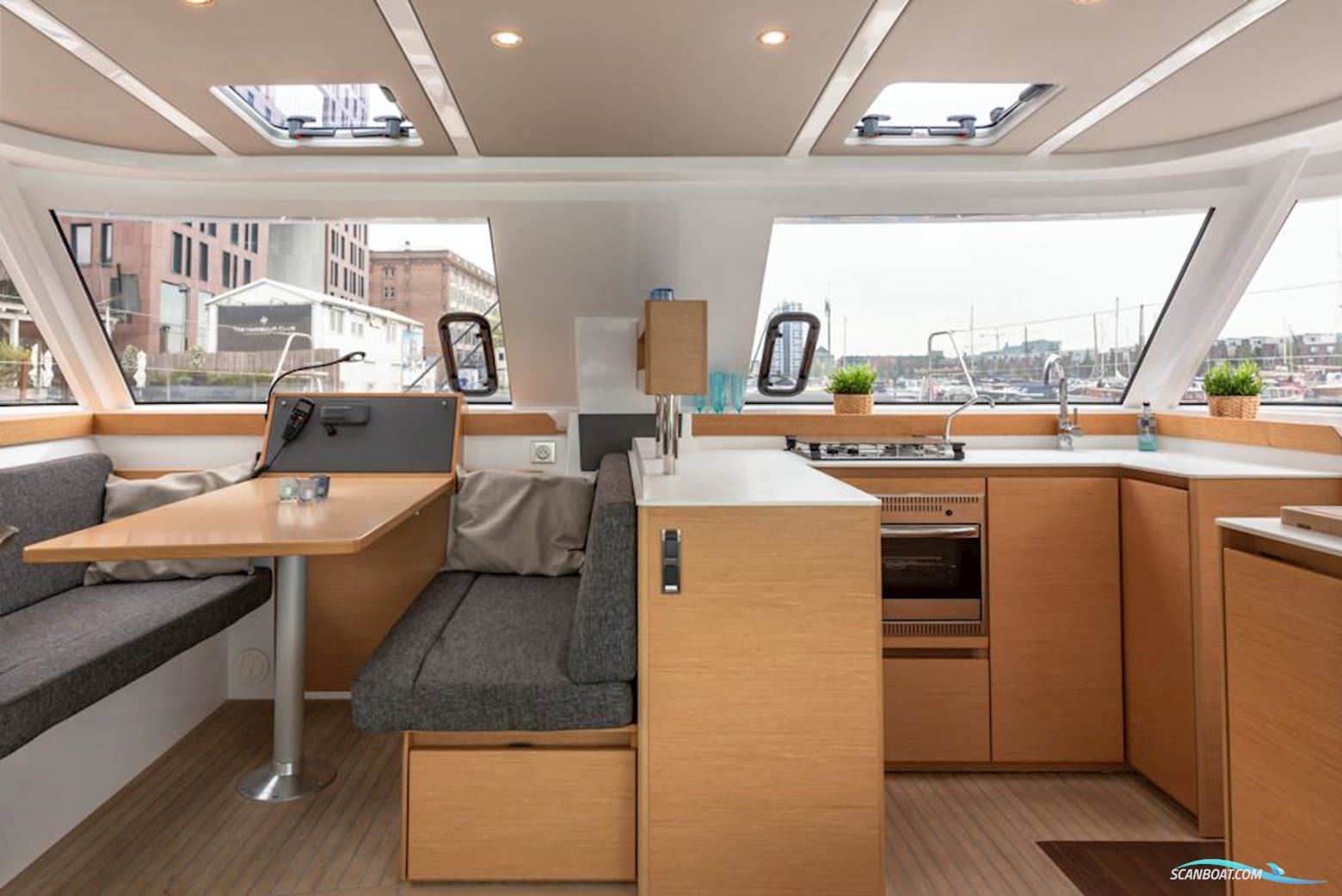 Nautitech 40 Open