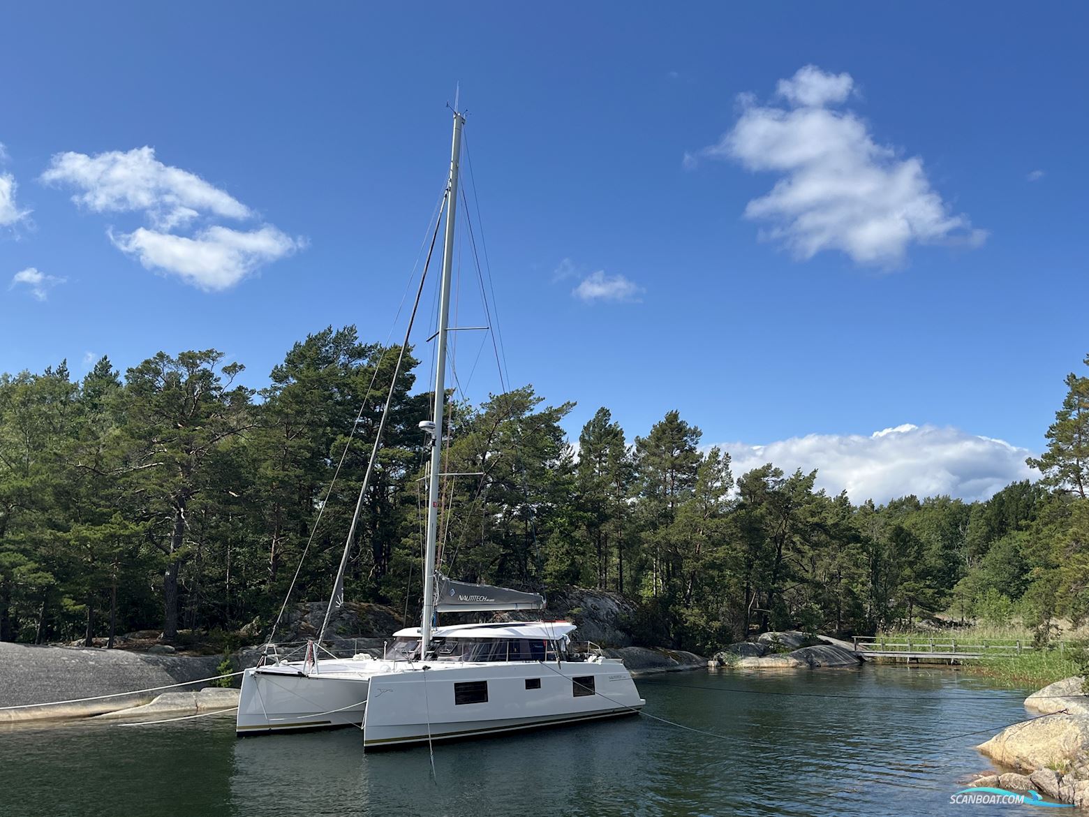 Nautitech 40 Open Flerskrogsbåd 2023, med 2 x 30 cv Volvo motor, Sverige