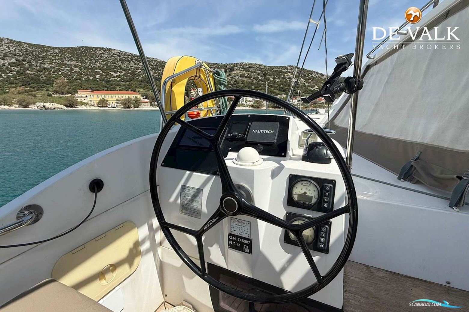 Nautitech 542