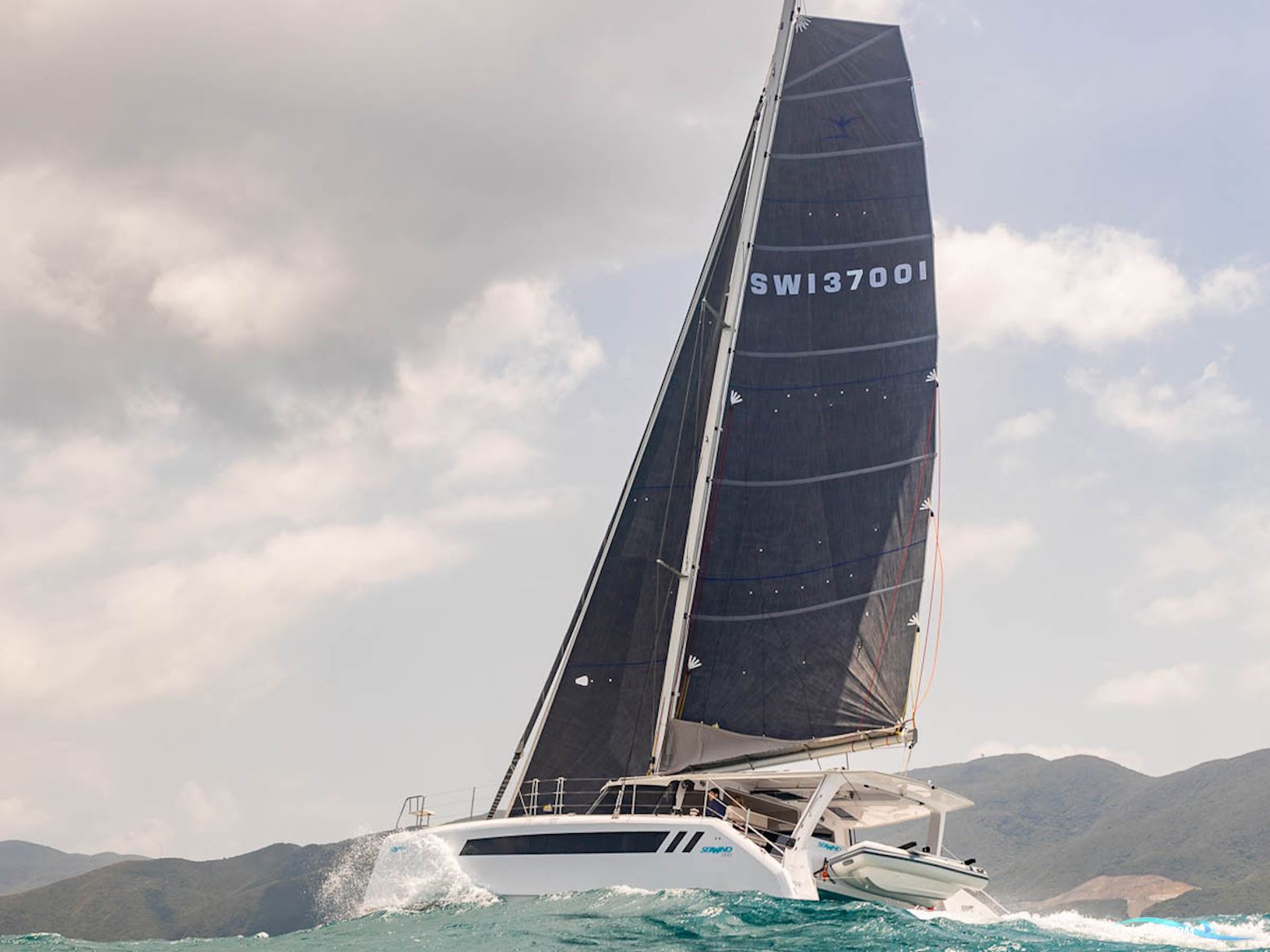 Seawind 1370