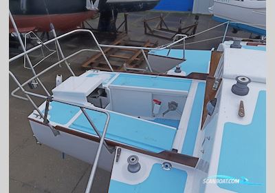 Triune 30 Classic Trimaran Flerskrogsbåd 1966, med Yamaha FT8Del motor, Holland