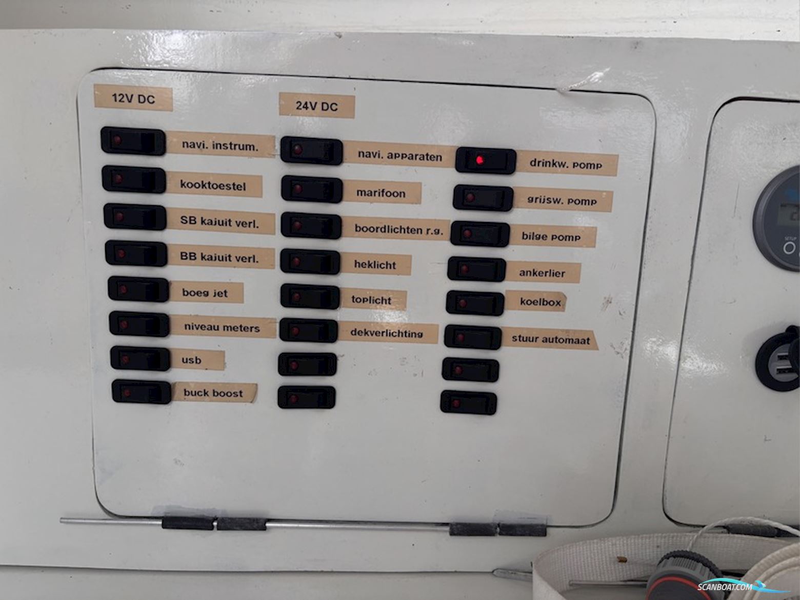 Amateur Farrier F-39 Trimaran