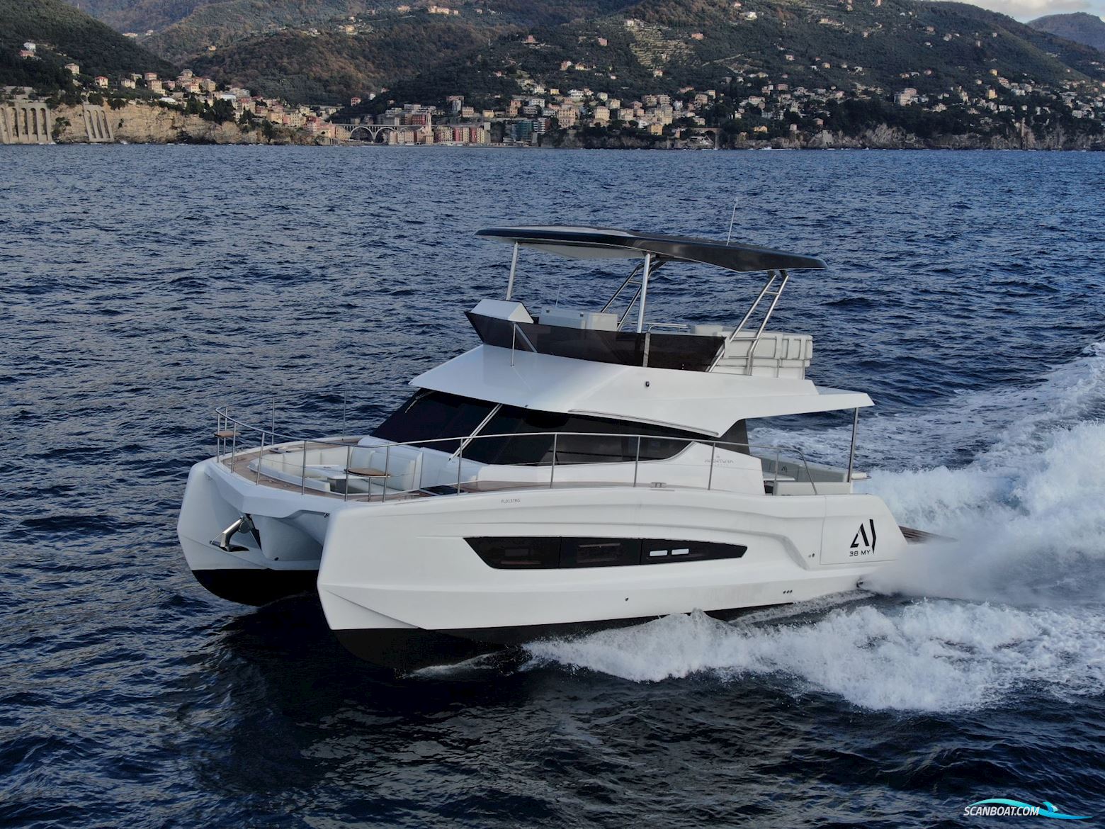 Aventura 38 MY FB Welcome Pack Until May 31st Flerskrovsbåt 2027, med Yanmar motor, Ingen landinfo