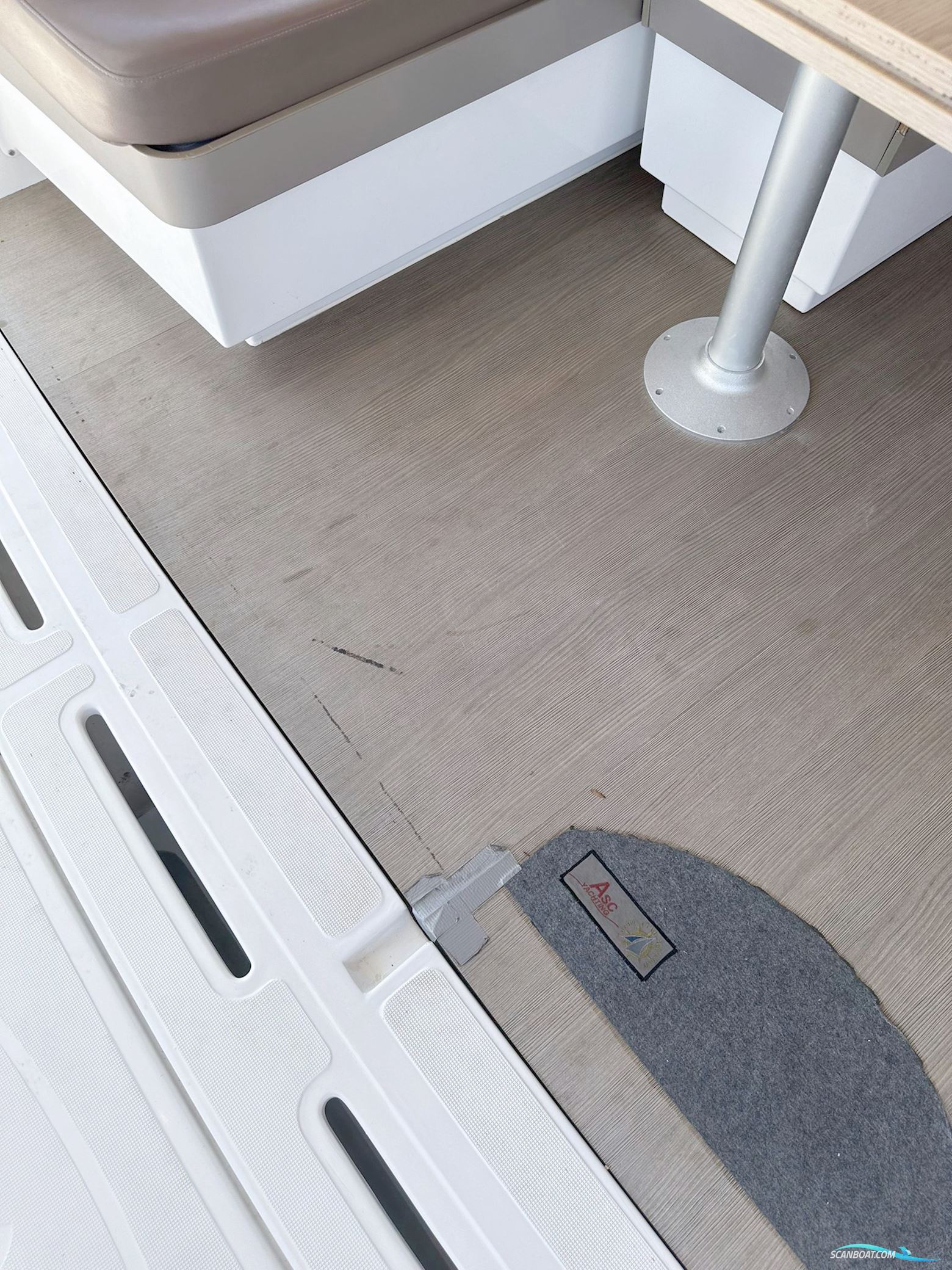 Bali 4.1 2x40hp Yanmar diesel