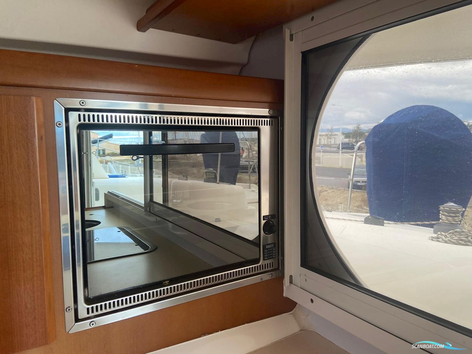 Bavaria Nautitech 47