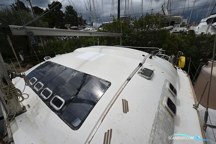 Beneteau Blue II Catamaran