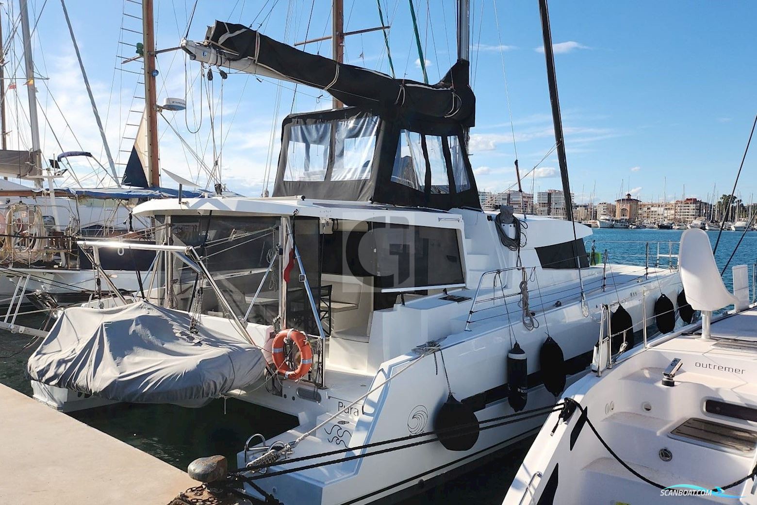 Catana Bali 4.5