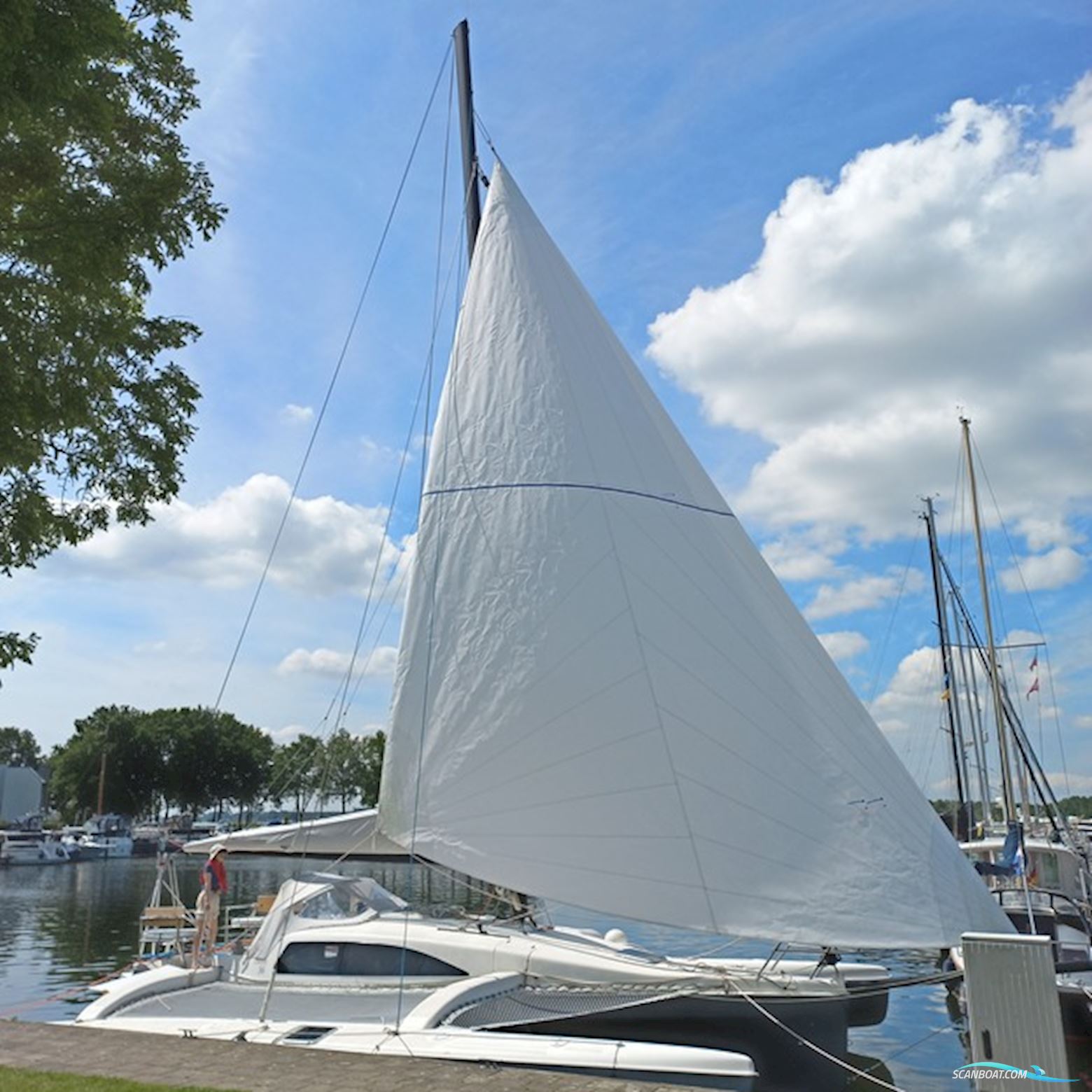 Corsair 36 folding trimaran