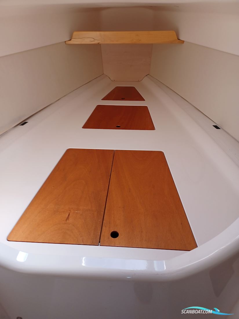 Dragonfly 28 Sport