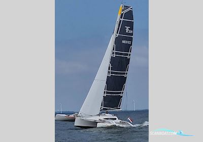 Farrier F32R-S Folding Trimaran Flerskrovsbåt 2018, med Yamaha FT9.9 motor, Holland