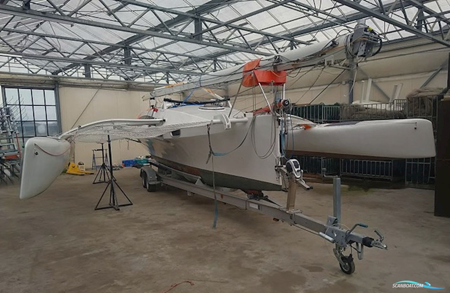 Farrier F34-R folding trimaran