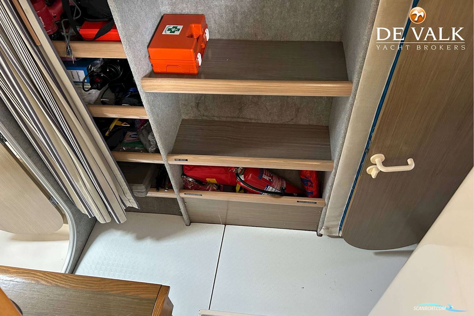 Fountaine Pajot 37 Antigua