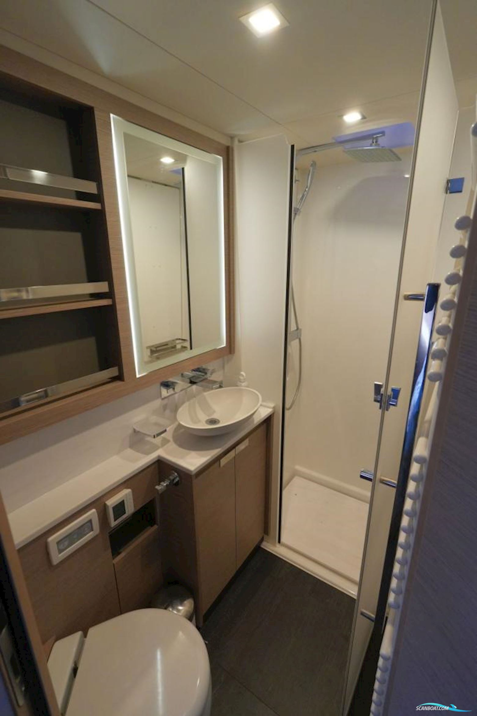 Fountaine Pajot Alegria 67