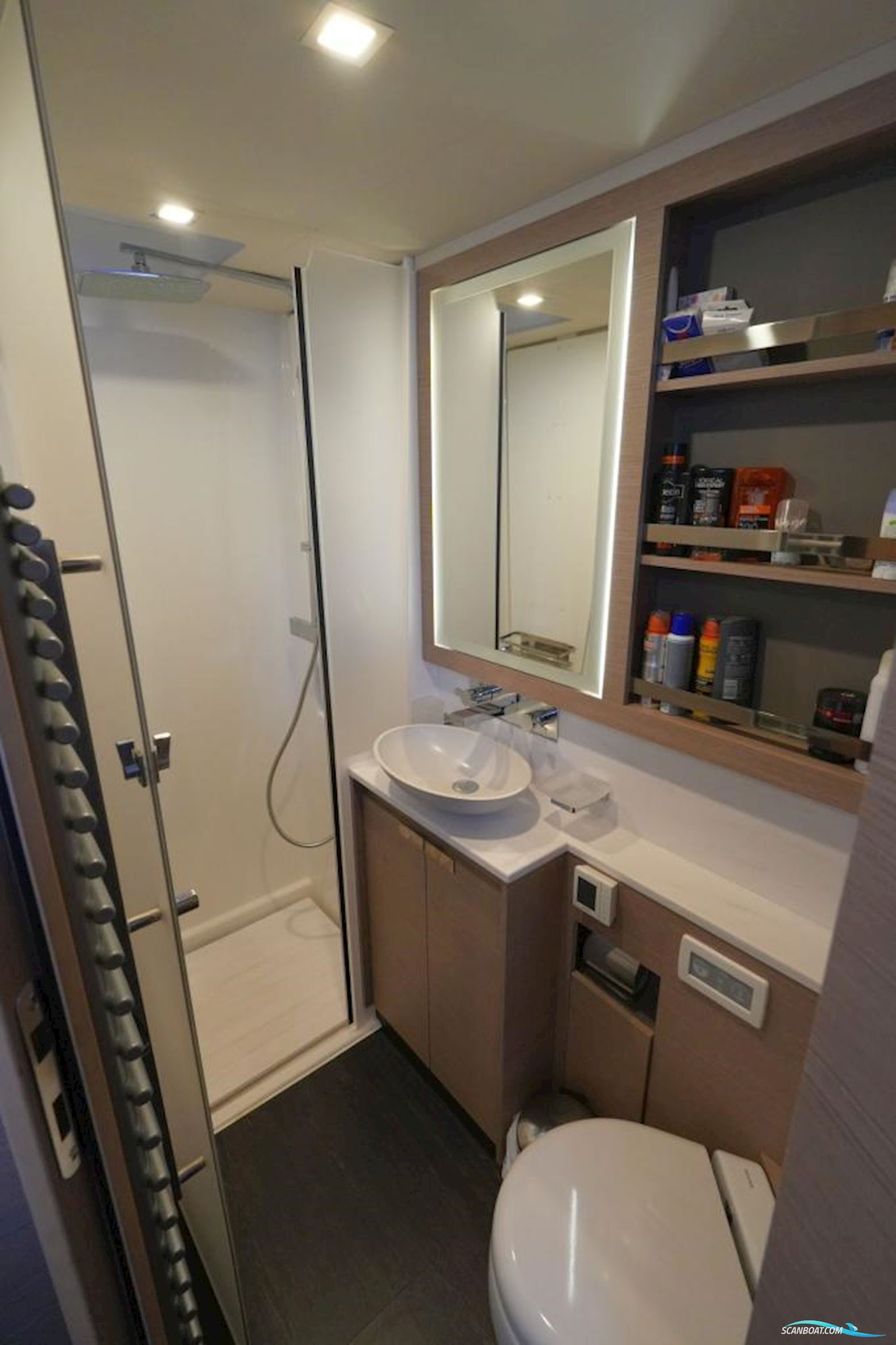 Fountaine Pajot Alegria 67