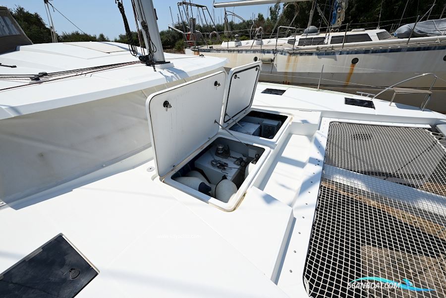 Fountaine Pajot Astrea 42