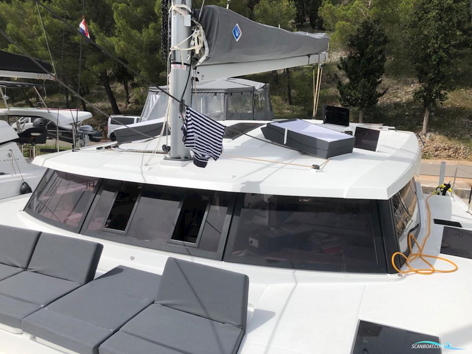 Fountaine Pajot Astrea 42