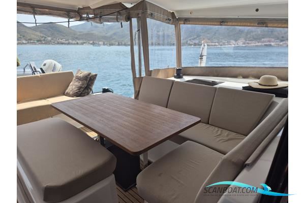 Fountaine Pajot Astrea 42