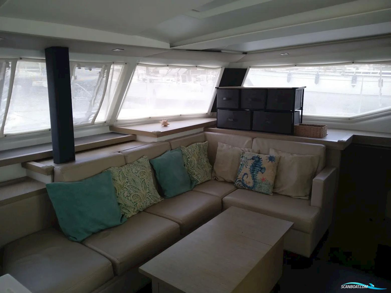 Fountaine Pajot Astrea 42