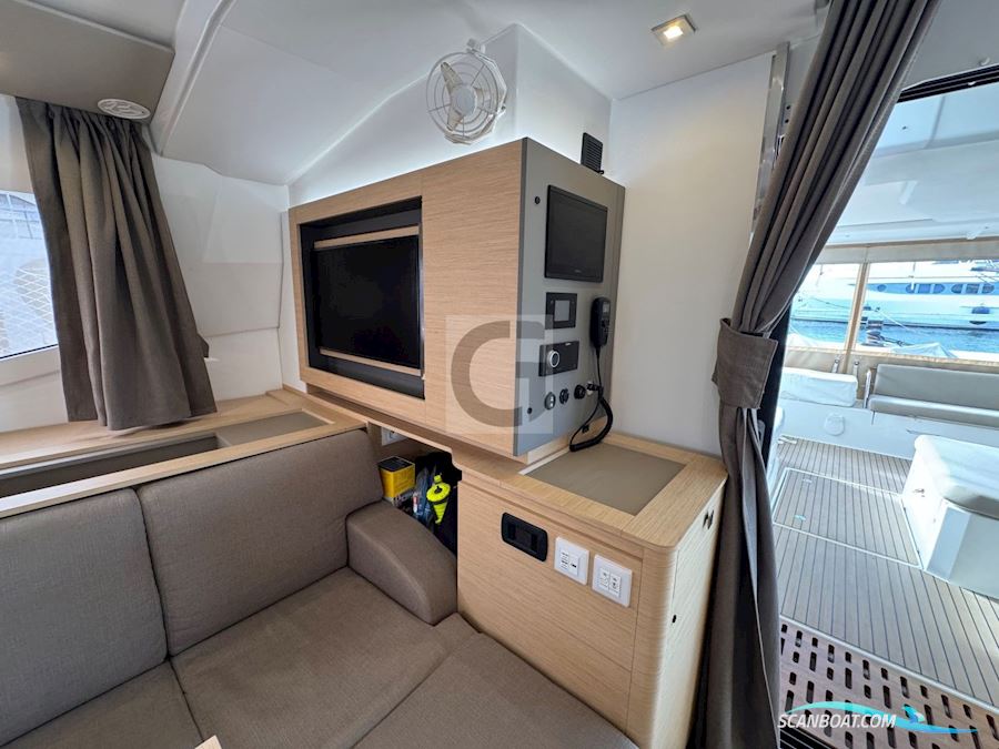Fountaine Pajot Aura 51