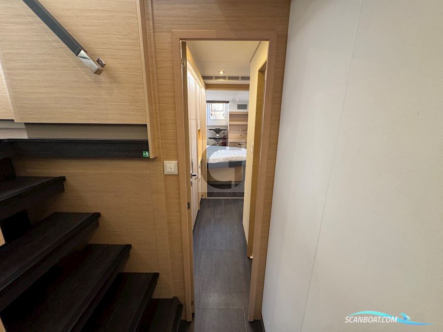 Fountaine Pajot Aura 51